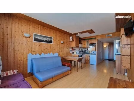 studio 1 pièce 30 m²