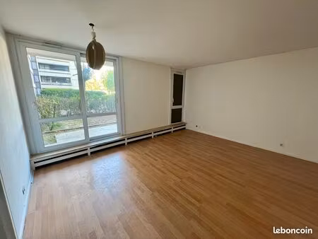 appartement 65 m2 avec terrasse