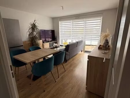 t2 récent avec grande terrasse