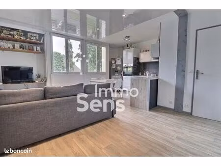 appartement 3 pièces 55 m²