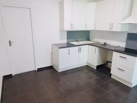 bel appartement t2 bis bien situé  au calme