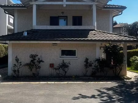 ensemble immobilier rare : 2 maisons + grange sur 1 240 m² – fort potentiel