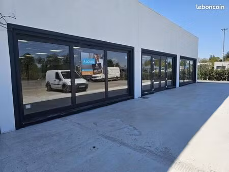 local commercial 640 m²