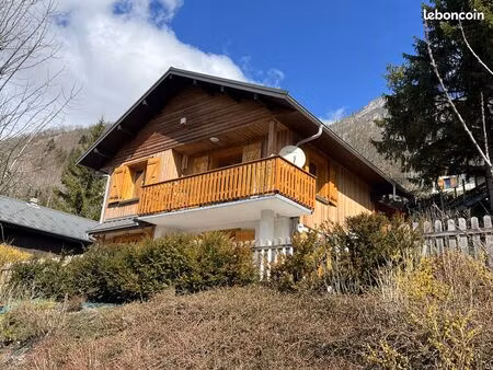 chalet 4 pièces 84 m²