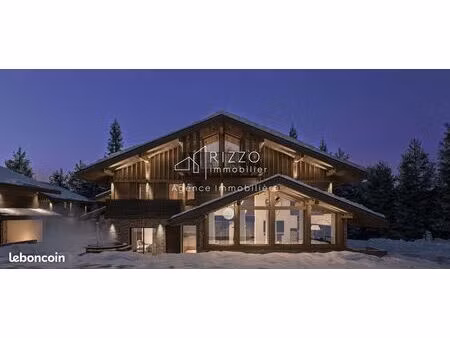 chalet 9 pièces 261 m²