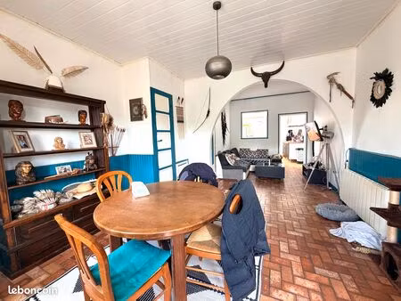 maison de ville – 70 m²