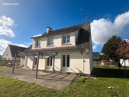 maison familiale avec dépendance