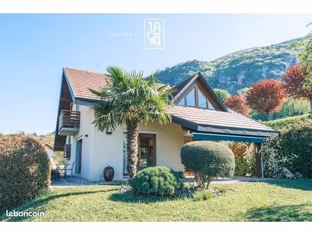 maison 3 pièces 105 m²