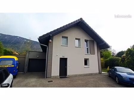 maison 90 m2 sur 713 m2 de terrain