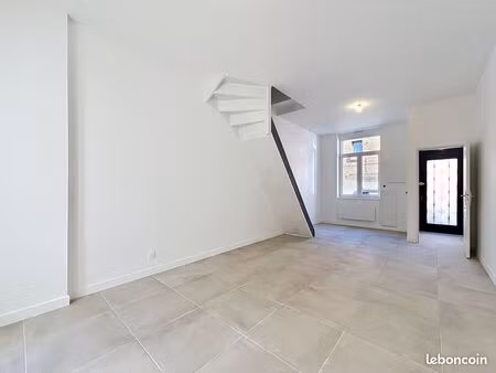 maison 4 pièces 70 m²