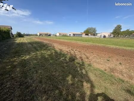 terrain 600 m² ste neomaye