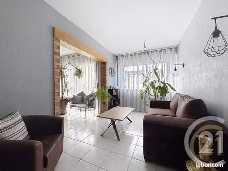 appartement 4 pièces 75 m²