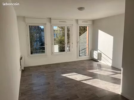 t2 quartier romarin-botanique