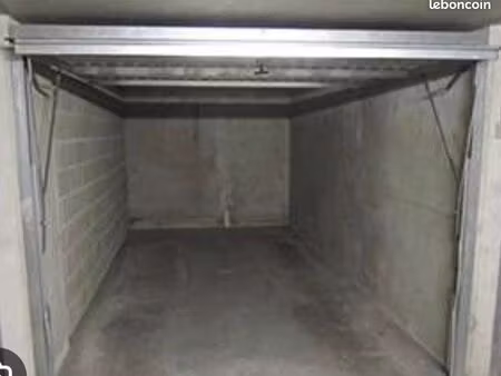 loue garage