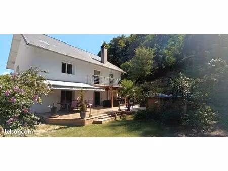 maison au calme proche centre-ville