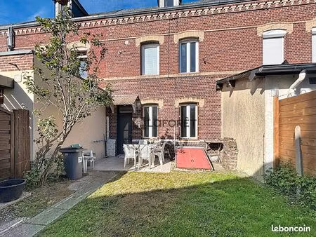 maison 3 pièces 60 m²