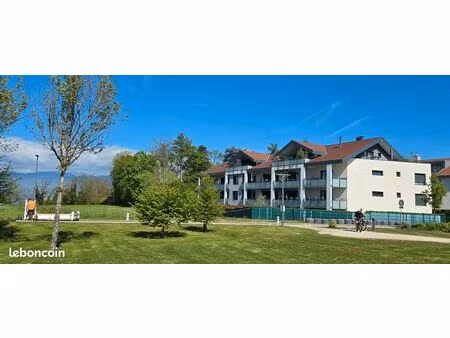 superbe appartement t3 de 68 m²  en plein centre de chens-sur léman  vues dégagées