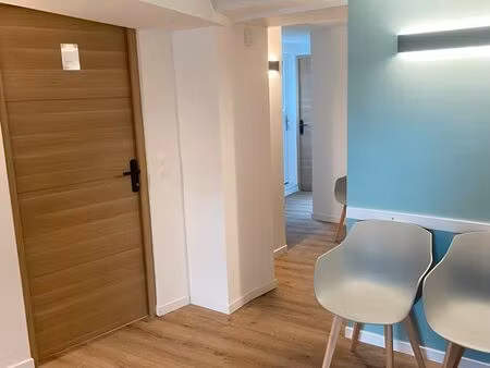 local de 20m2 dans maison paramédicale - calais hôtel de ville