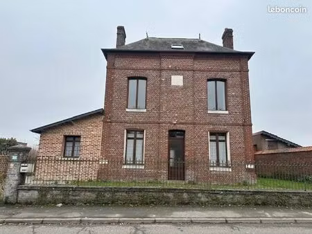 maison 3 pièces 94 m²