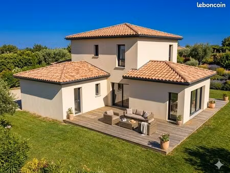 maison 5 pièces 137m²