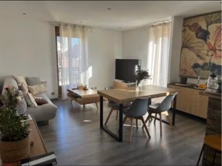 location t3 aix les bains