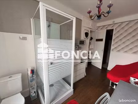 appartement 1 pièce 10 m²