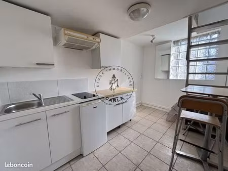 studio 1 pièce 18 m²