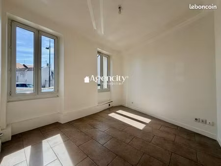 appartement 3 pièces 45 m²
