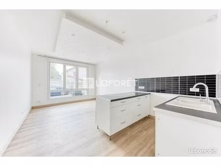 studio 1 pièce 24 m²