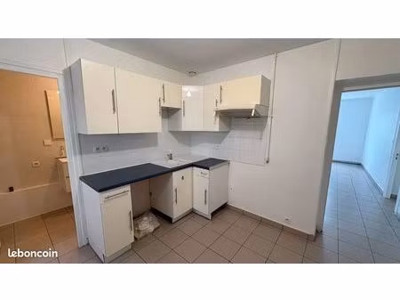 appartement 3 pièces 49 m²