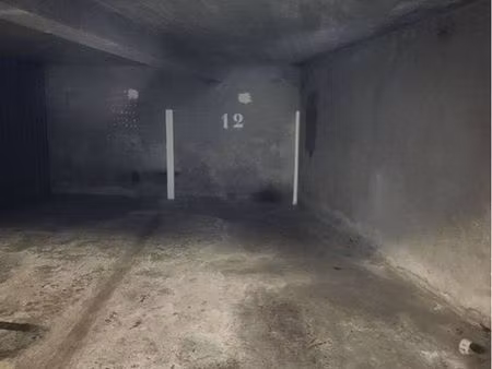 place de parking sécurisée à louer – lyon 3 / sans souci – 90 cc