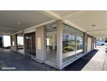 local commercial