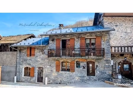 chalet 8 pièces 135 m²
