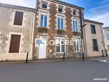 maison de ville 4 pièces 121 m²