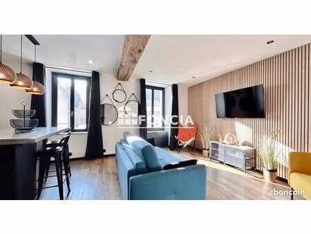 superbe 2 pièces rénové – prestations haut de gamme – vendu meublé