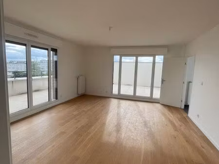 appartement 4 pièces 100 m²
