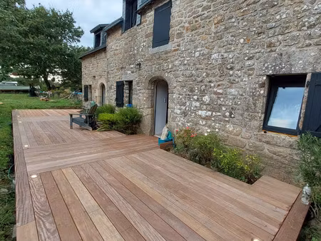 vente longère et corps de ferme à crach (56950) : à vendre / 109m² crach