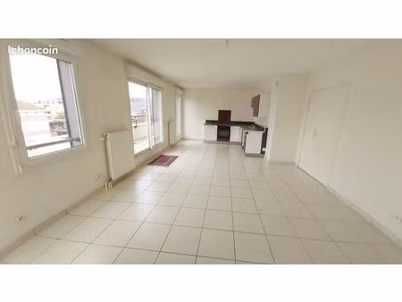 t4   rouen  3 chambres   4 ème   dernier étage   tbe