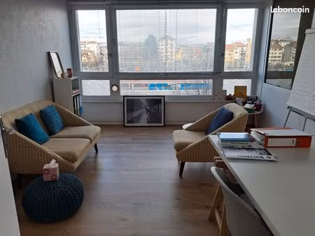 sous-location cabinet - annecy - dès mai 2026