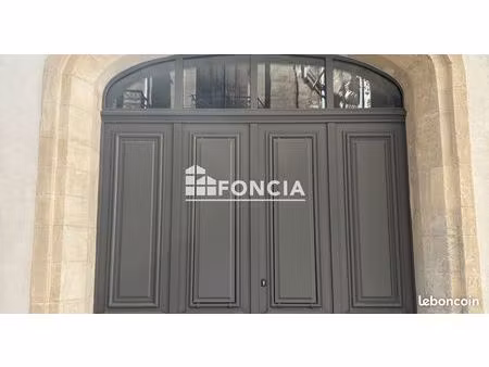 professional_premise