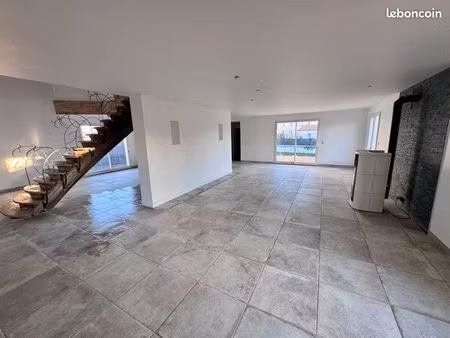 maison f6 neuve echiré