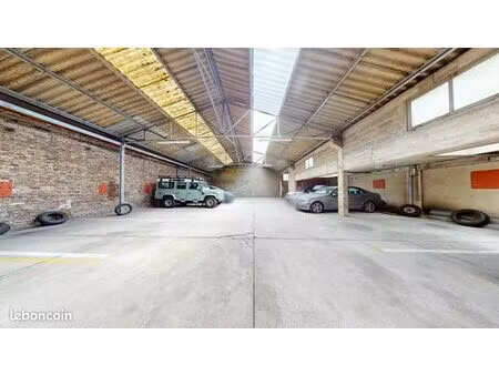 maison 1 pièce 300 m²