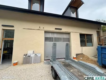 local d'activite 160 m² saint jeoire prieure