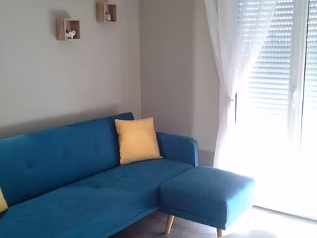 meuble. 2 pieces. chauffage et eau compris