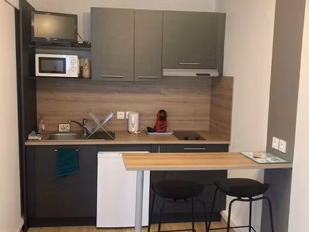 studio meublé proche plage et commerce