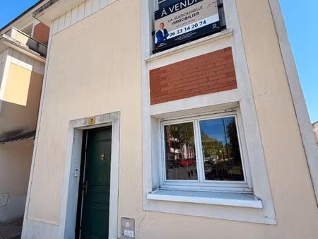 maison de ville 3 pièces 65 m²