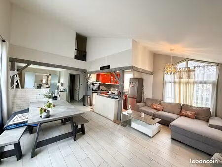 appartement 5 pièces 92 m²