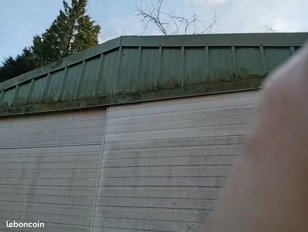 hangar 50m2