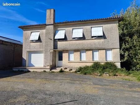 maison lumineuse location