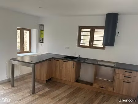 maison 4 pièces 92 m²